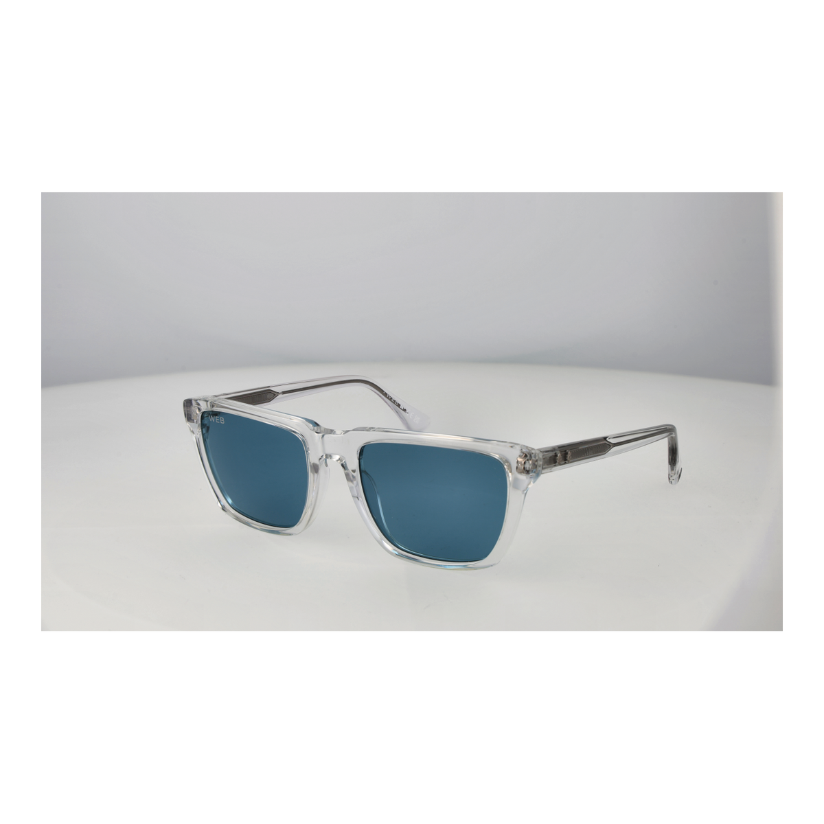 https://cdn.blue-berry.eu/files/products/889214538451_00.png